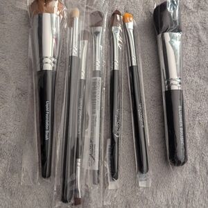 Professional Younique Makeup Brush Set - Black